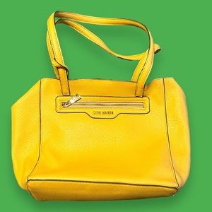 Steve Madden Yellow Shoulder Bag With Matching Wallet Stylish and Practical